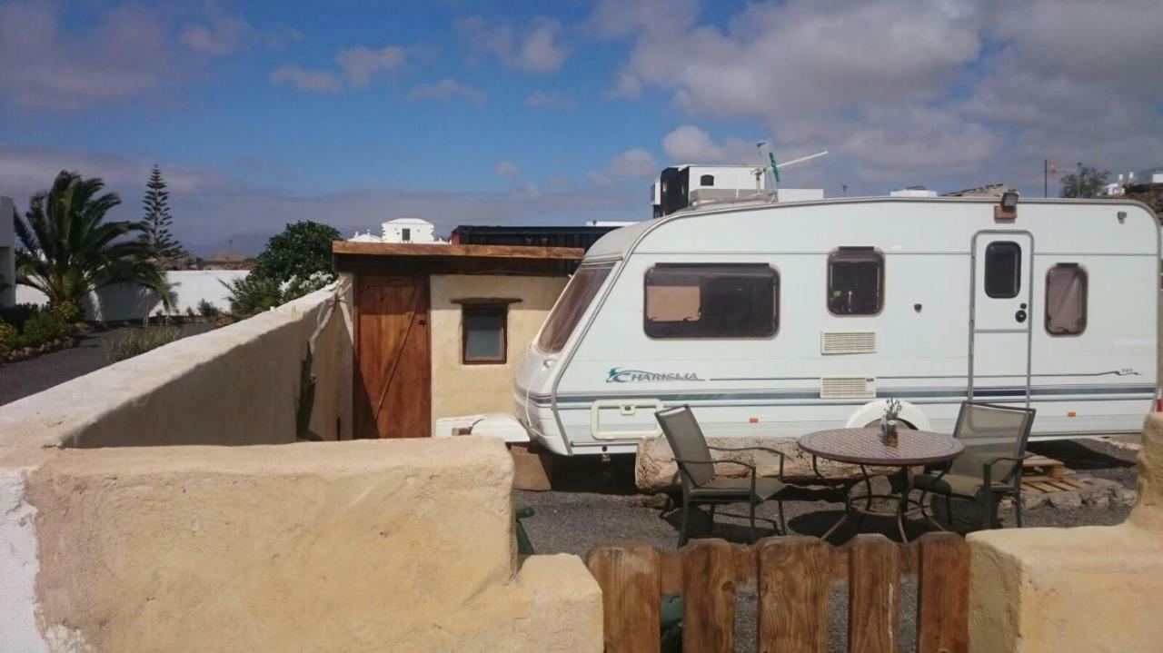 Caravan Apartment Tinajo Dış mekan fotoğraf